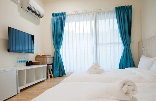 Shanjiao House | Hyatt Inn