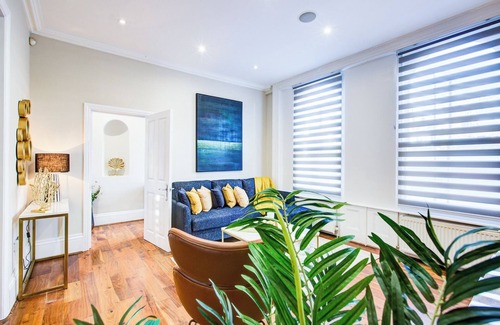 Latchmere Apartment | Hybrid Resi - Battersea |3 Bed Apartment