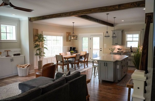 Semora House | Hyco Pickle Pointe. Lakefront 4 bed 3 bath w/private pickleball court