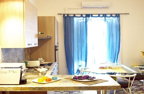 Caltagirone House | I Colori della Sicilia Guesthouse, B&B, vacation home