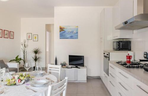 Monte San Giusto Apartment | I Due Gelsi Appartamento White
