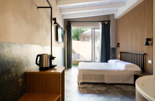 Municipio 1 House | I Giardini di Cattaro - History & Comfort