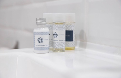 Cortes Hotel | I Host You