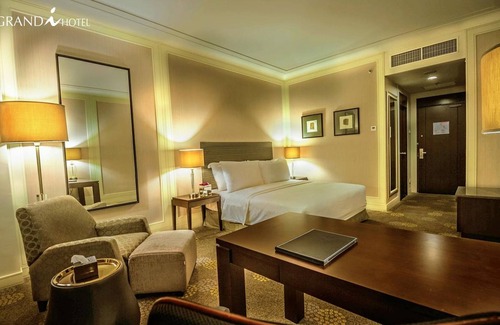 Lubuk Baja Hotel | I Hotel