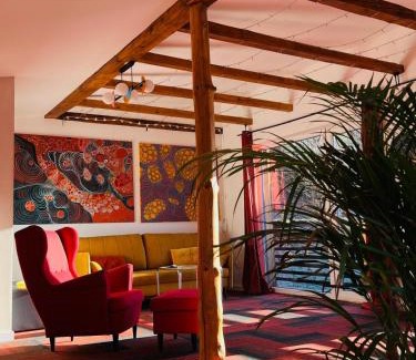 Brenna Apartment | i Las