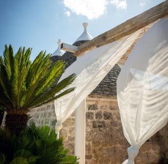 Martina Franca House | I tre trulli