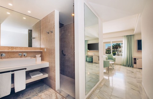 Golden Mile Hotel | Iberostar Selection Marbella Coral Beach