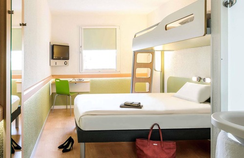 Saint-Etienne-du-Rouvray Hotel | ibis budget Rouen Sud Zenith