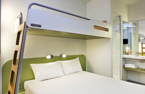 Perchel Norte Hotel | ibis budget Málaga Centro