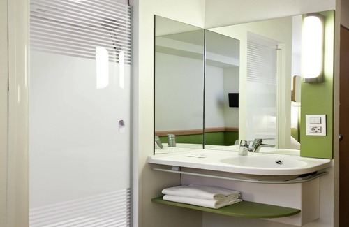 Perchel Norte Hotel | ibis budget Málaga Centro
