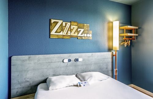 Pertuis Hotel | ibis budget Pertuis Portes du Luberon