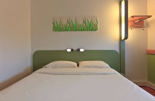 Sao Pedro da Afurada Hotel | ibis budget Porto Gaia