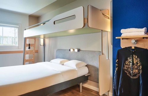 Velizy-Villacoublay Hotel | ibis budget Vélizy