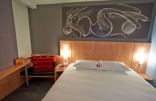 Les Herbiers Hotel | Ibis Les Herbiers