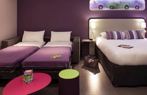 Montbeliard Hotel | ibis Styles Montbeliard Centre Velotte