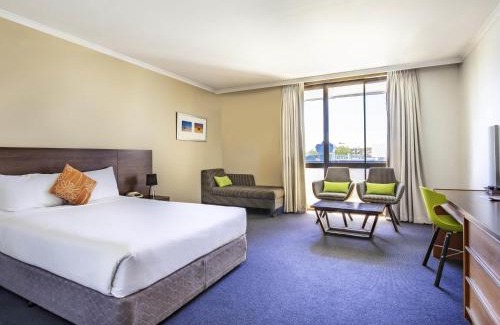 Mount Isa City Hotel | ibis Styles Mt Isa Verona