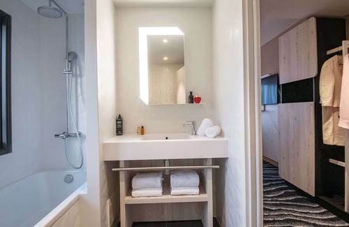 Porto-Vecchio Hotel | Ibis Styles Porto Vecchio