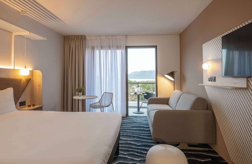 Porto-Vecchio Hotel | Ibis Styles Porto Vecchio