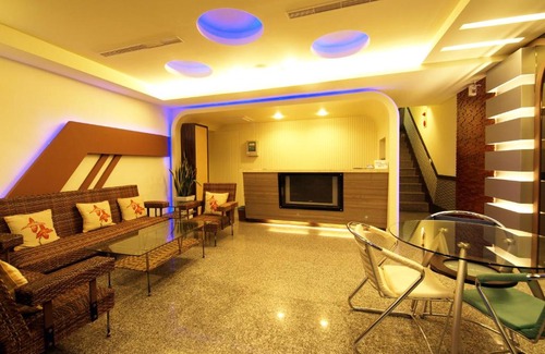 Big Beach House | Ibiza Inn Kenting II