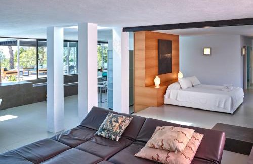 Sant Josep de sa Talaia Villa | Ibiza Villa Sea and Sunset View