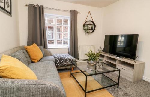 Thirsk House | Ickle Pickle Cottage