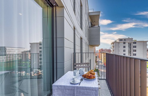 Lugano Apartment | Icon H 405 Suite Business