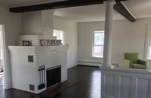 Kennebunkport House | Iconic Goose Rocks Beach waterfront