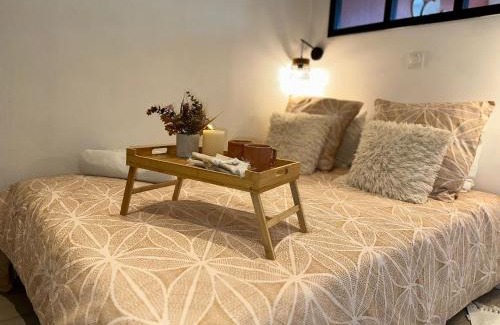 Valenciennes Apartment | Idéal Couple & Famille - HYPER CENTRE - TRAM - WIFI - PARKING Possible - GARE - leRelaisdOdile24