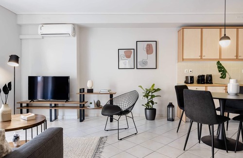 Petralona Apartment | Ideal 1 BR Apartment in Petralona