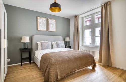 Niederdorf Apartment | Ideal Altstadt 3 Room w/Storage & W/D, nr Old Town, by Blueground