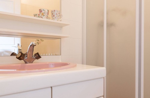 Saint-Brevin-l'Ocean House | Ideal for families, charm, beach and center at 300 m, garden 2000 m2 ... and jacuzzi