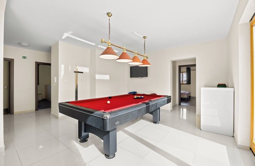 Valbandon Villa | Ideal for large families with children, sauna, whirlpool, outdoor pool, children's pool