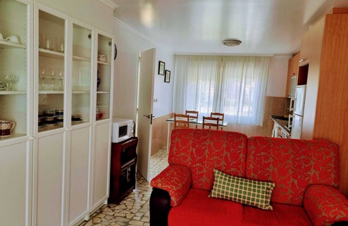 Camarinas House | Ideal house to share with family or friends, next to the beach and the mountains.