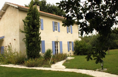 Mios House | Ideal Location for Cosy Hideaway