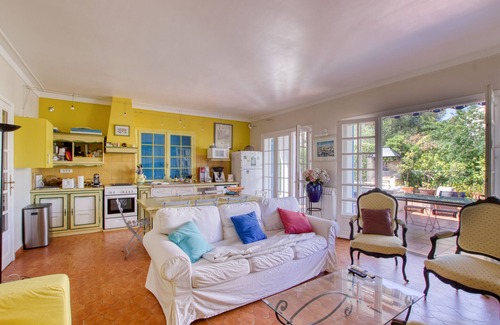 Sanary-sur-Mer House | ideal villa for family vacations