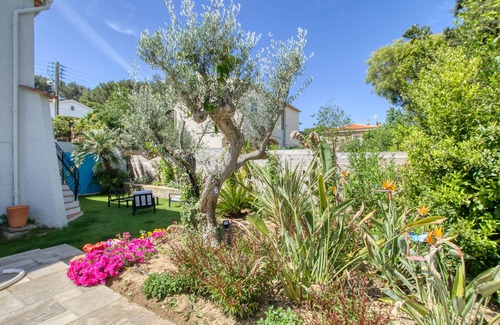 Sanary-sur-Mer House | ideal villa for family vacations