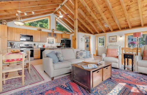 West Bath Cottage | Idle Ours Cottage: Waterfront in Maine