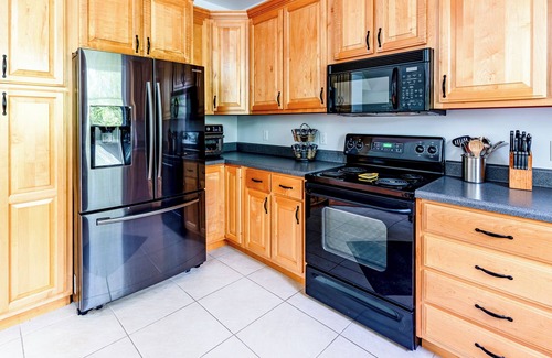 Topton House | Idle Speed Lakefront