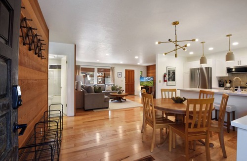 Carnelian Bay Cabin | Idlewood Cabin - Newly Remodeled