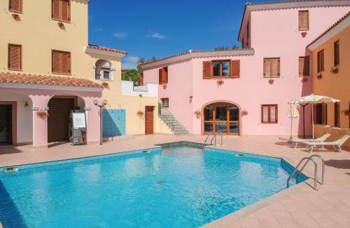Sos Alinos Apartment | Idyllic Residence Cala Viola 2 Bedroom sleeps nm1378