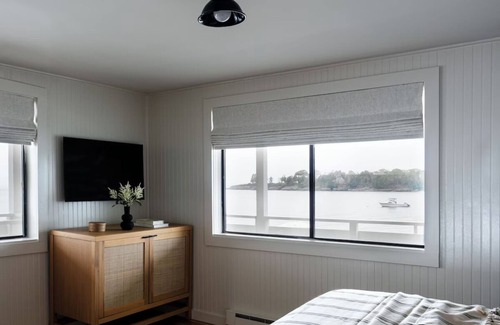 Ocean Point Hotel | Idyllic Room Perfect for Watching Sunsets and Exploring Maine’s Coastline