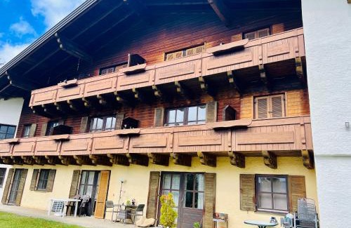 Hauzenberg Apartment | Idyllische Ferienwohnung am Geiersberg