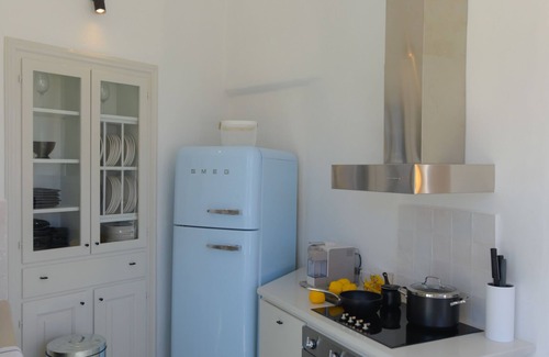 Apollonia House | II Siècles Historic Villa - Upper House