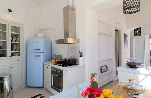 Apollonia House | II Siècles Historic Villa - Upper House