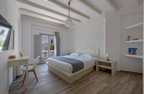 Karterados House | Ikies Santo Filoxenia