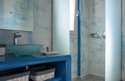 Karterados House | Ikies Santo Filoxenia