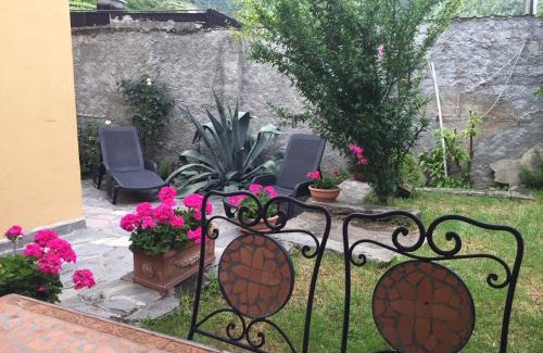 Volastra Apartment | Il Cortile del Contadino