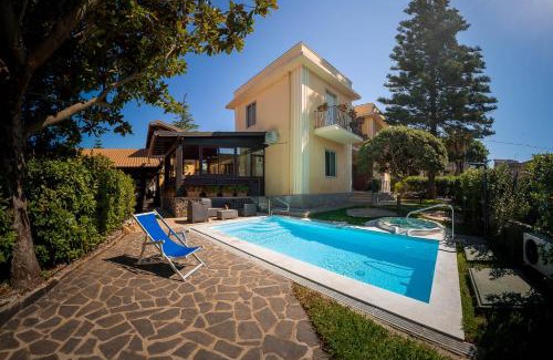 Campo Calabro Bed & Breakfast | Il Giardino degli Allori