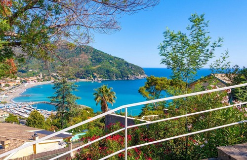 Valle Santa Apartment | "Il Giardino Sul Mare", garden on the sea, sea-view, comfortable for 4 people, Levanto