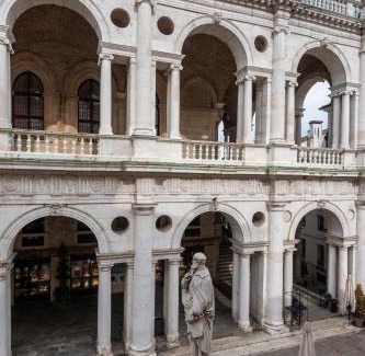 Vicenza Apartment | Il Palazzo della Basilica